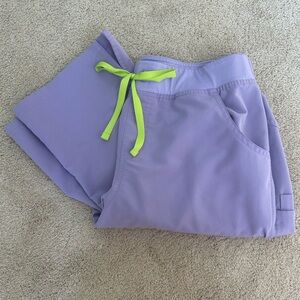 Figs Lavender Dew Kade Cargo Scrub Pants L/T